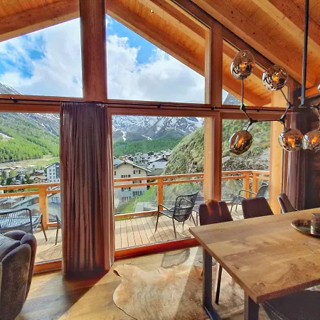 公寓 Luxury Chalet 萨斯费